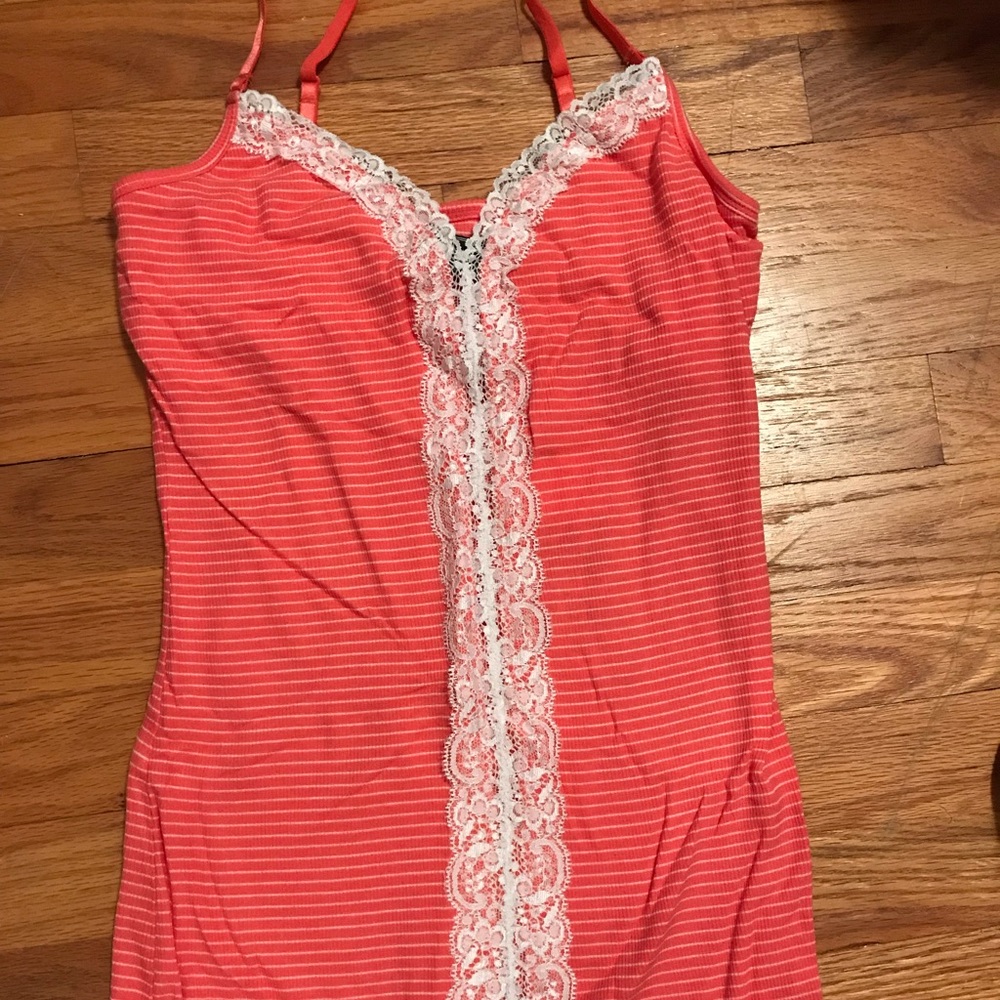 Guess lace shelf bra cami